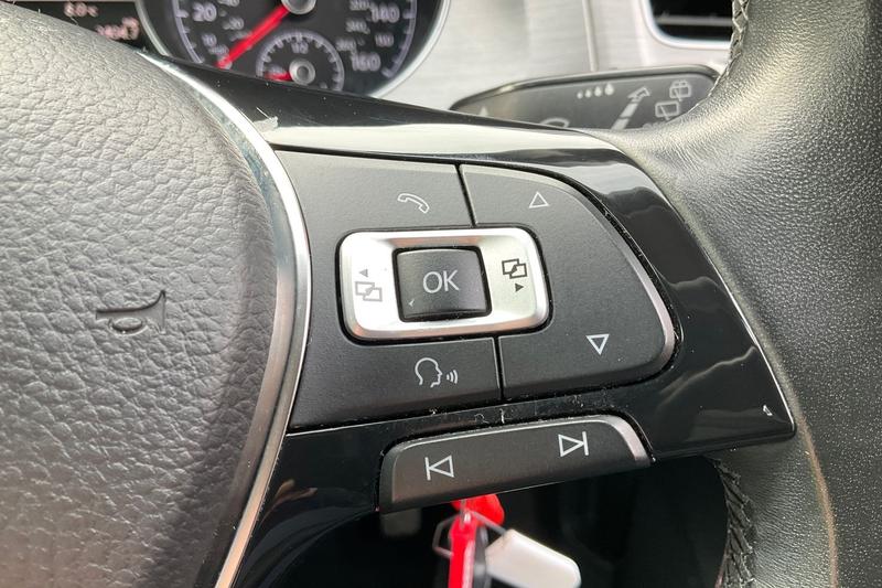 Used Volkswagen Golf 2016 for sale - 78109462: Photo 29