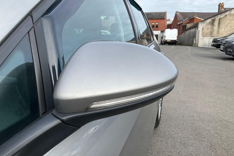 Used Volkswagen Golf 2016 for sale - 78109462: Photo 37