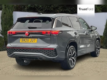 Used Volkswagen Touran undefined for sale - 77599643: Photo