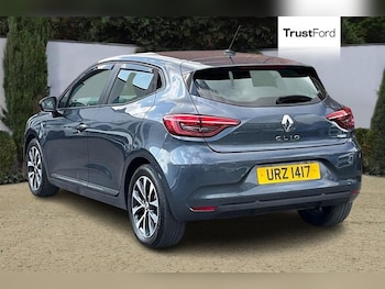 Used Renault Clio 2022 for sale - 74917718: Photo