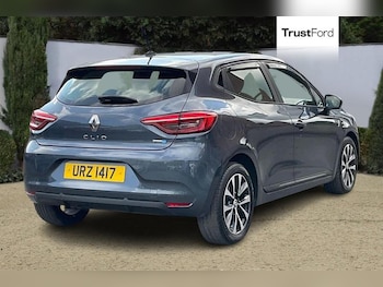 Used Renault Clio 2022 for sale - 74917718: Photo