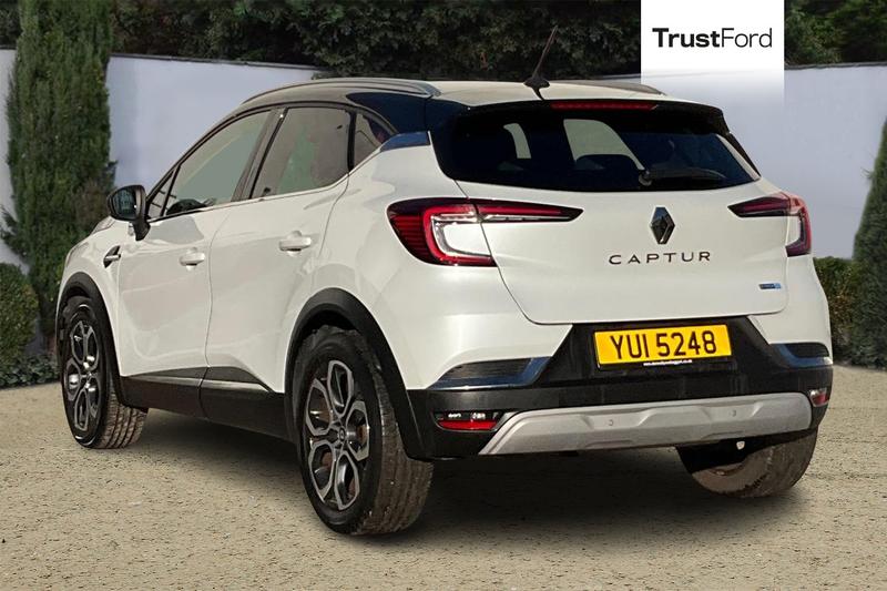 Used Renault Captur 2022 for sale - 76703201: Photo 2