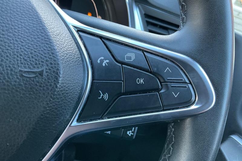 Used Renault Captur 2022 for sale - 76703201: Photo 31