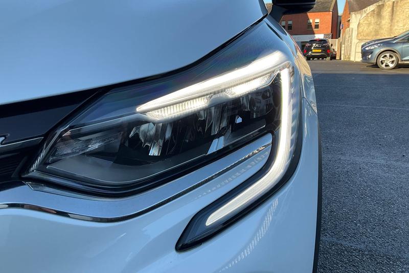 Used Renault Captur 2022 for sale - 76703201: Photo 37