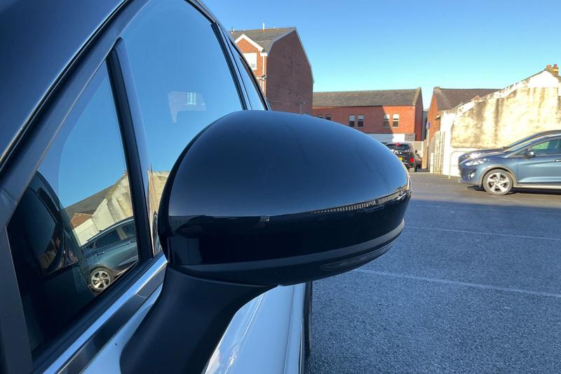 Used Renault Captur 2022 for sale - 76703201: Photo 38