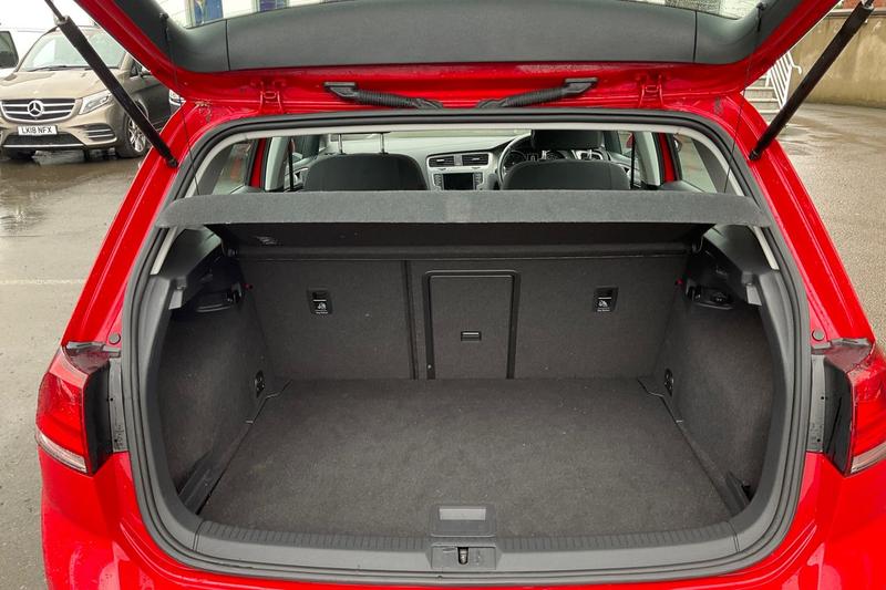 Used Volkswagen Golf 2015 for sale - 77493424: Photo 21