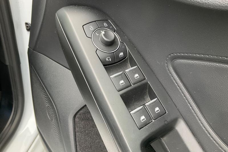 Used Ford Focus 2023 for sale - 76154230: Photo 16