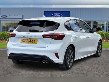 Used Ford Focus 2023 for sale - 76154230: Photo 4