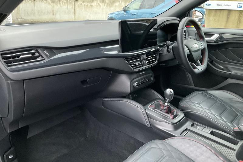 Used Ford Focus 2022 for sale - 77679443: Photo 18