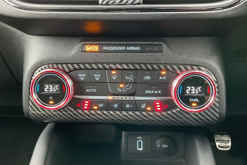 Used Ford Focus 2020 for sale - 77071521: Photo 28