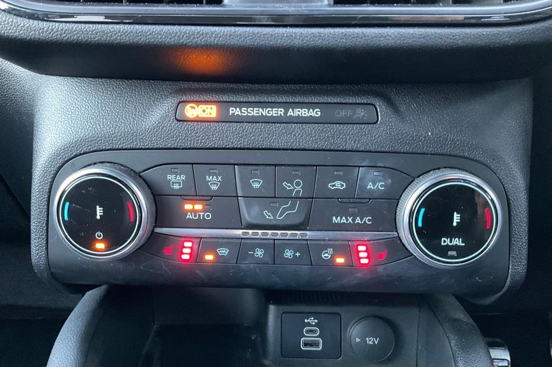 Used Ford Kuga 2023 for sale - 76703184: Photo 29