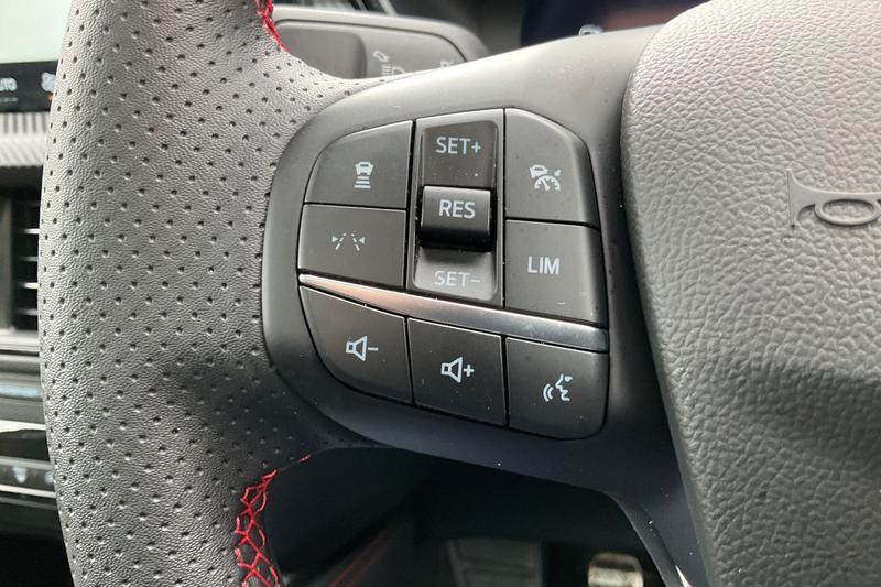 Used Ford Kuga 2025 for sale - 77619905: Photo 33