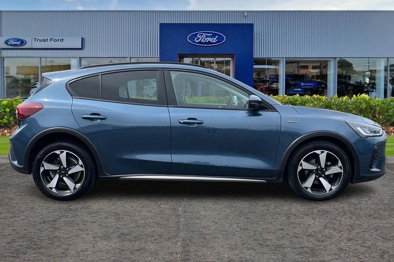 Used Ford Focus 2023 for sale - 76803314: Photo 3