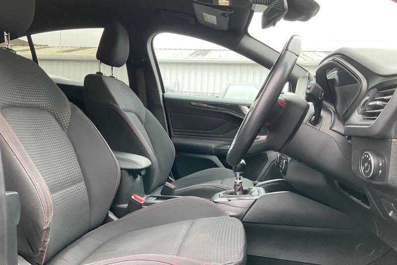 Used Ford Focus 2018 for sale - 77665697: Photo 17