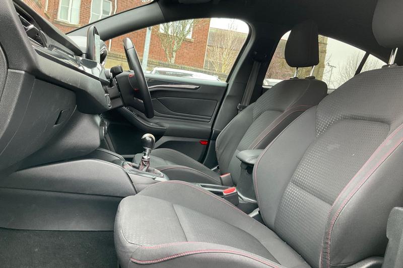 Used Ford Focus 2018 for sale - 77665697: Photo 19