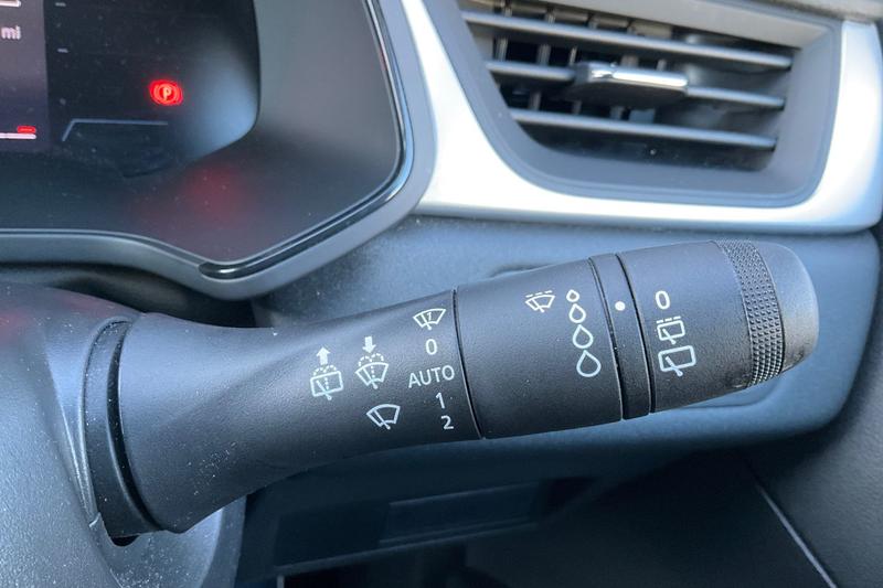 Used Renault Captur 2025 for sale - 77254361: Photo 15