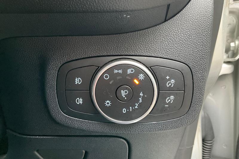 Used Ford Fiesta 2020 for sale - 77804495: Photo 32