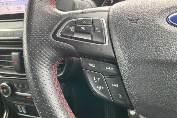 Used Ford Ecosport 2019 for sale - 76222548: Photo 31