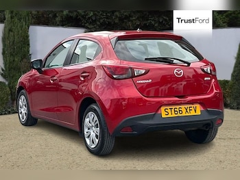 Used Mazda Mazda2 2017 for sale - 75985251: Photo 2