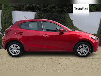 Used Mazda Mazda2 2017 for sale - 75985251: Photo 3