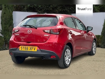 Used Mazda Mazda2 2017 for sale - 75985251: Photo 4