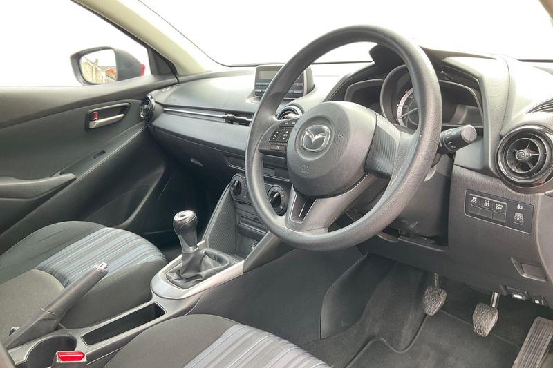 Used Mazda Mazda2 2017 for sale - 75985251: Photo 9
