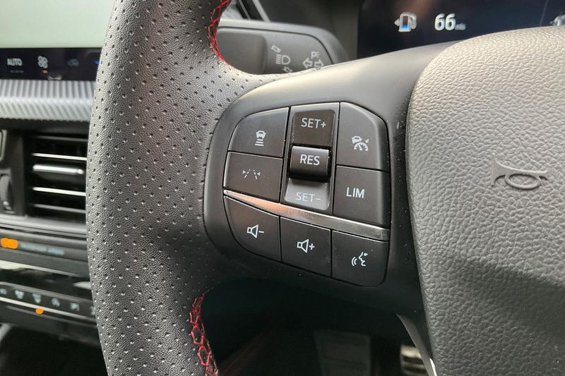 Used Ford Kuga 2025 for sale - 77619979: Photo 33