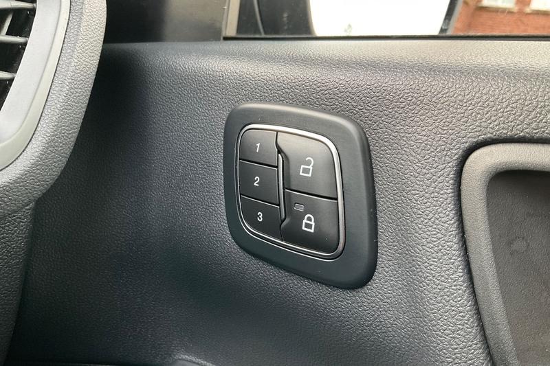 Used Ford Kuga 2025 for sale - 77619979: Photo 35