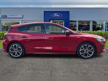 Used Ford Focus 2023 for sale - 75489905: Photo