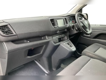 Used Vauxhall Vivaro Life 2023 for sale - 79094437: Photo
