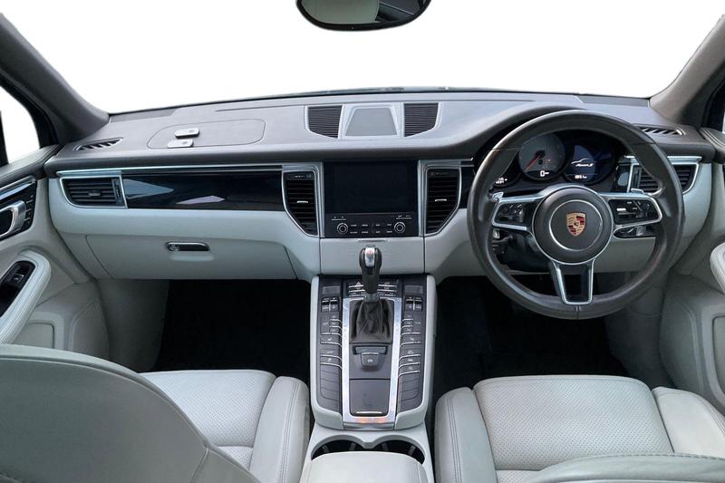 Used Porsche Macan 2018 for sale - 77274920: Photo 10