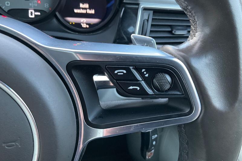 Used Porsche Macan 2018 for sale - 77274920: Photo 32