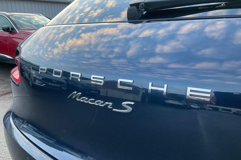 Used Porsche Macan 2018 for sale - 77274920: Photo 40