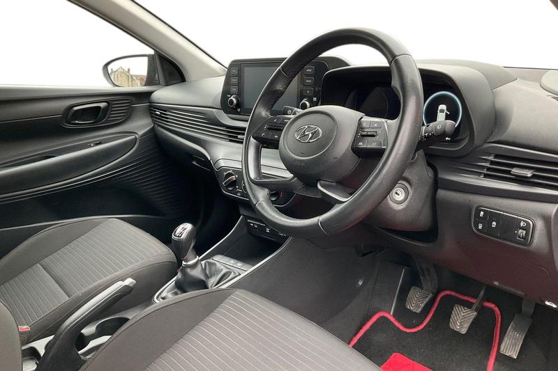 Used Hyundai i20 2022 for sale - 76296786: Photo 9