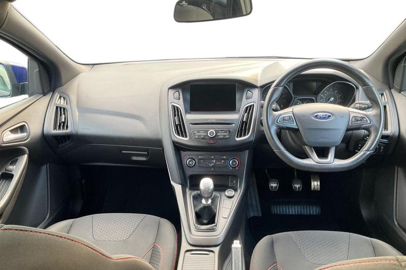 Used Ford Focus 2017 for sale - 76603426: Photo 10