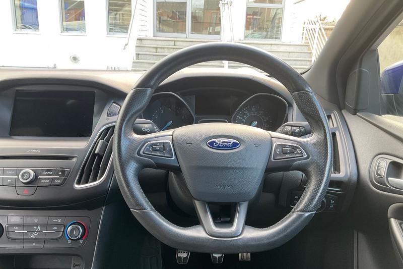 Used Ford Focus 2017 for sale - 76603426: Photo 12