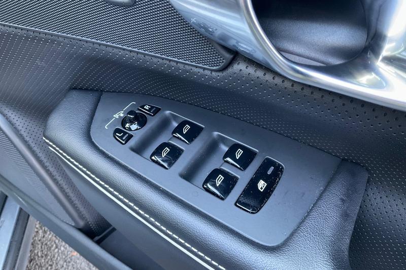 Used Volvo S90 2018 for sale - 77359833: Photo 16