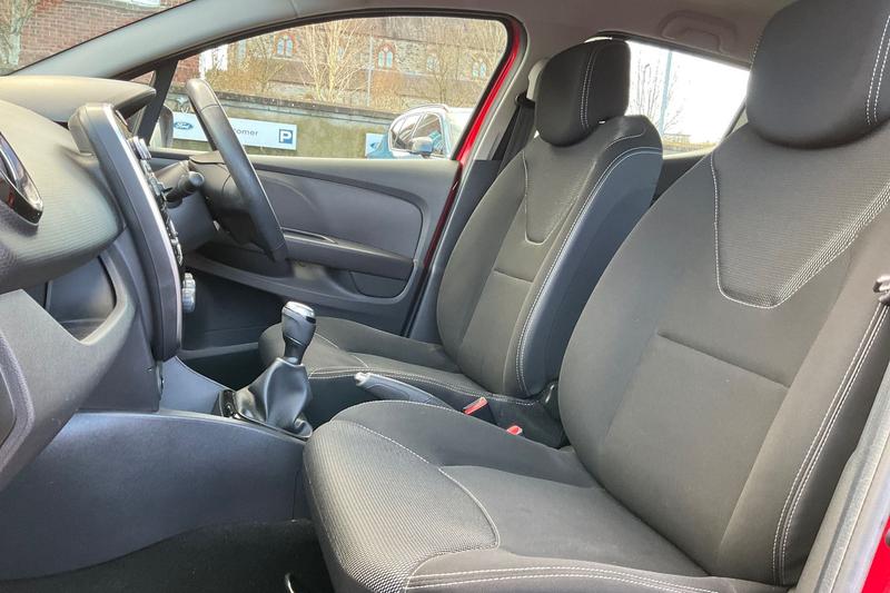 Used Renault Clio 2019 for sale - 77187039: Photo 19