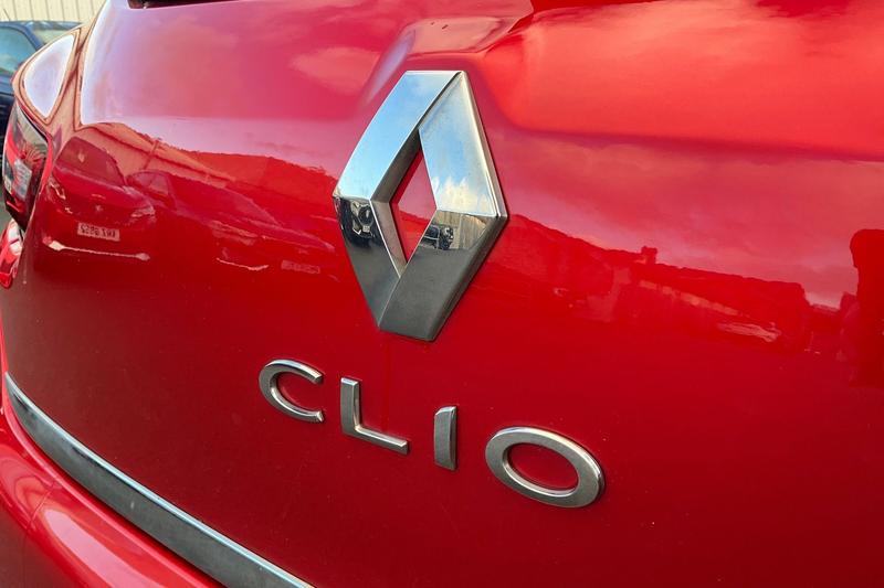 Used Renault Clio 2019 for sale - 77187039: Photo 40