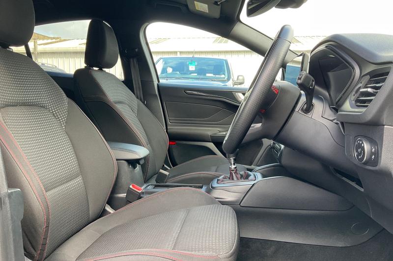 Used Ford Focus 2024 for sale - 78067544: Photo 17