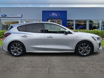 Used Ford Focus 2024 for sale - 78067544: Photo