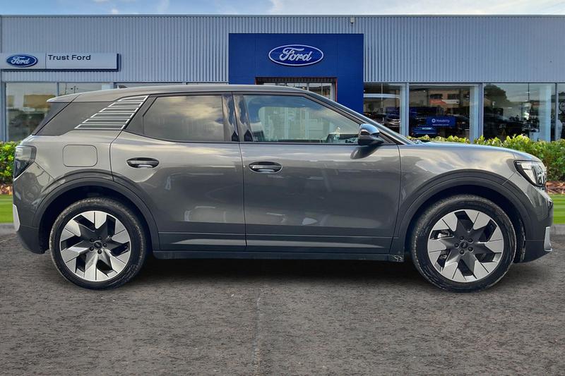 Used Ford Explorer 2025 for sale - 76641097: Photo 3