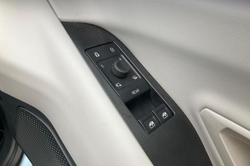 Used Ford Explorer 2024 for sale - 76611301: Photo 16