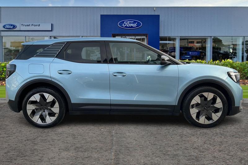 Used Ford Explorer 2024 for sale - 76611301: Photo 3