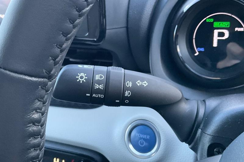 Used Toyota Yaris for sale - 77218180: Photo 14