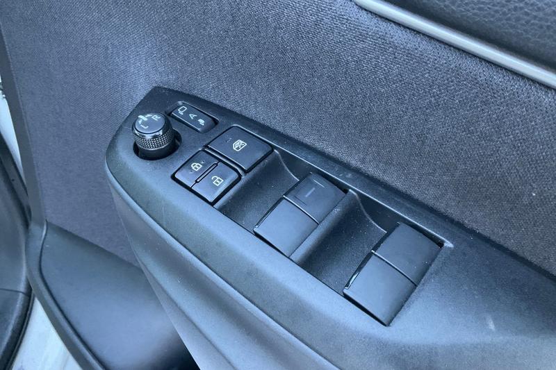 Used Toyota Yaris for sale - 77218180: Photo 16