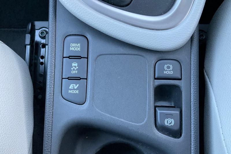 Used Toyota Yaris for sale - 77218180: Photo 30