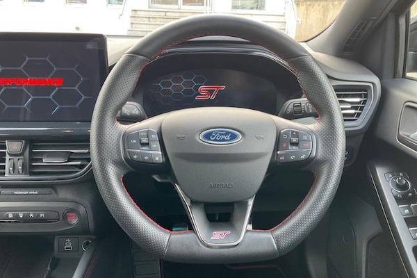 Used Ford Focus 2024 for sale - 76209375: Photo 12