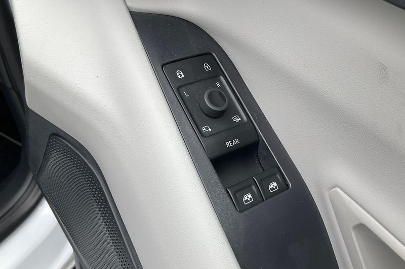 Used Ford Explorer 2024 for sale - 76576705: Photo 16