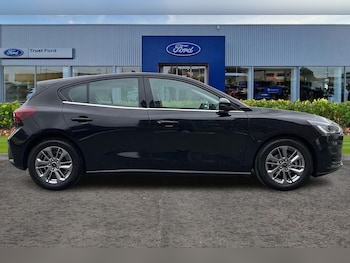 Used Ford Focus 2025 for sale - 79404153: Photo